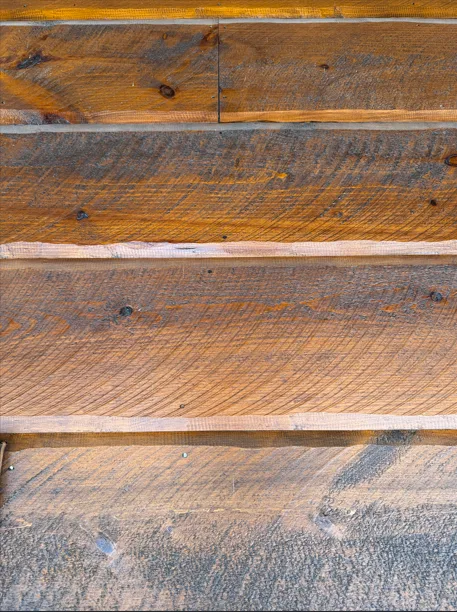 12" Chiseled Edge Siding Circle Sawed